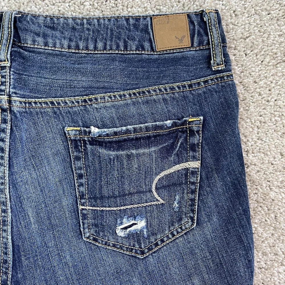 American Eagle Outfitters Denim Shorts Womens 10 34W Blue Distressed Cutoff